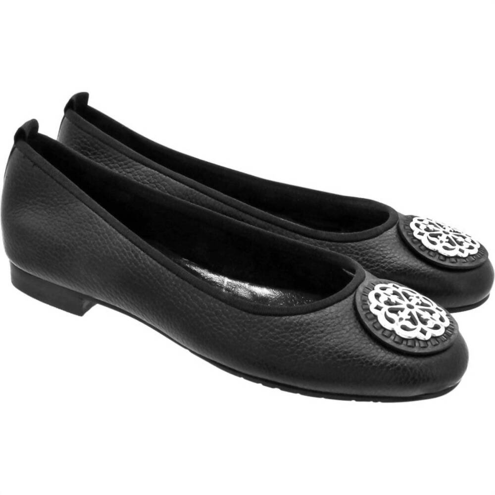 NEW BRIGHTON women's aleta leather flats in black